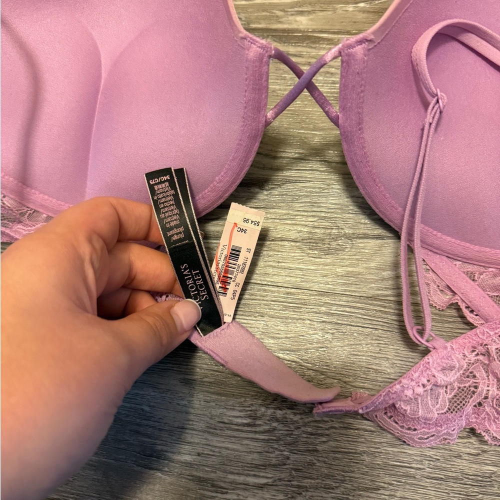 Victoria secret bombshell bra - Picture 3 of 3